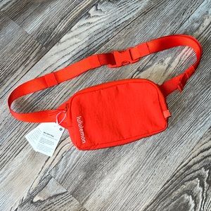 Lululemon Mini Belt Bag
